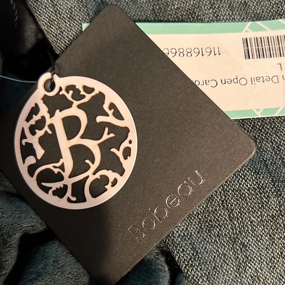 BOBESU TUNIC NEW WITH TAGS. Super soft size large - Picture 13 of 13